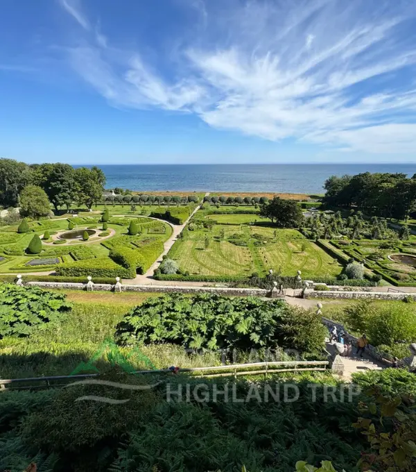 Dunrobin castle and gardens