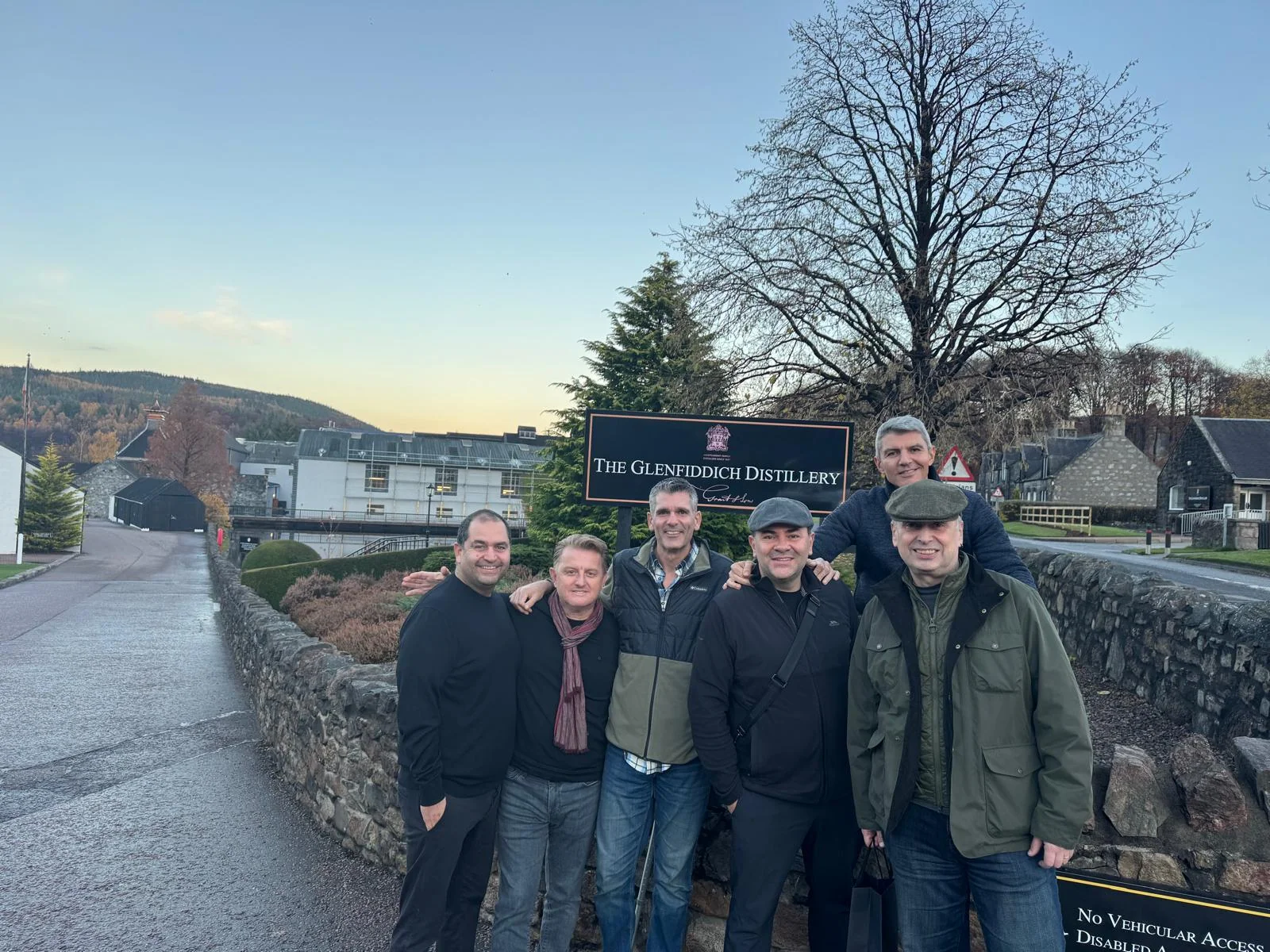 Close friends group photo at scotland highland trip