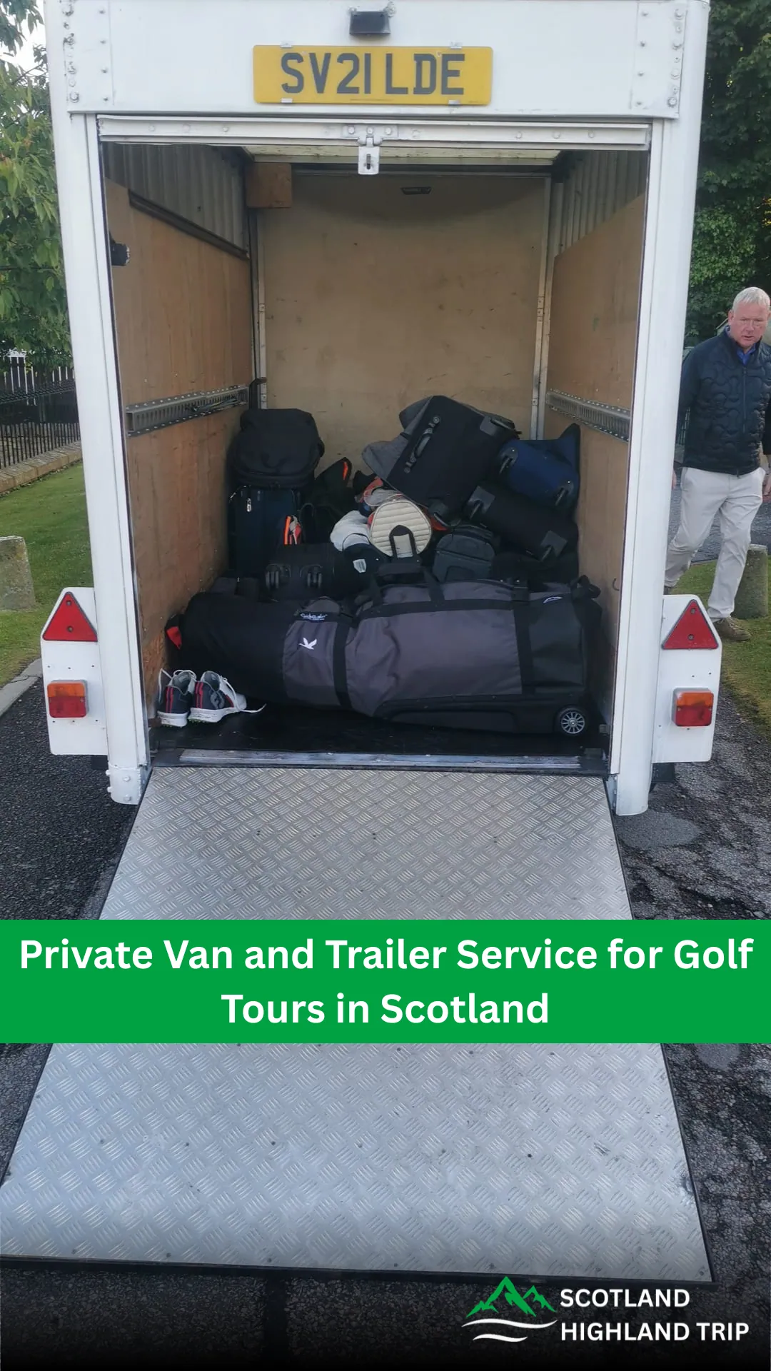 Golf transfer vehicle capacity for passengers golf bags and luggage